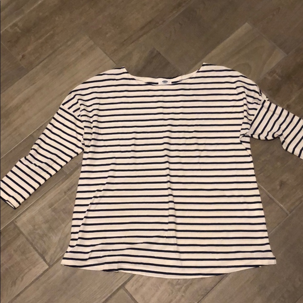 Old Navy Maternity stripe tee shirt; Size M